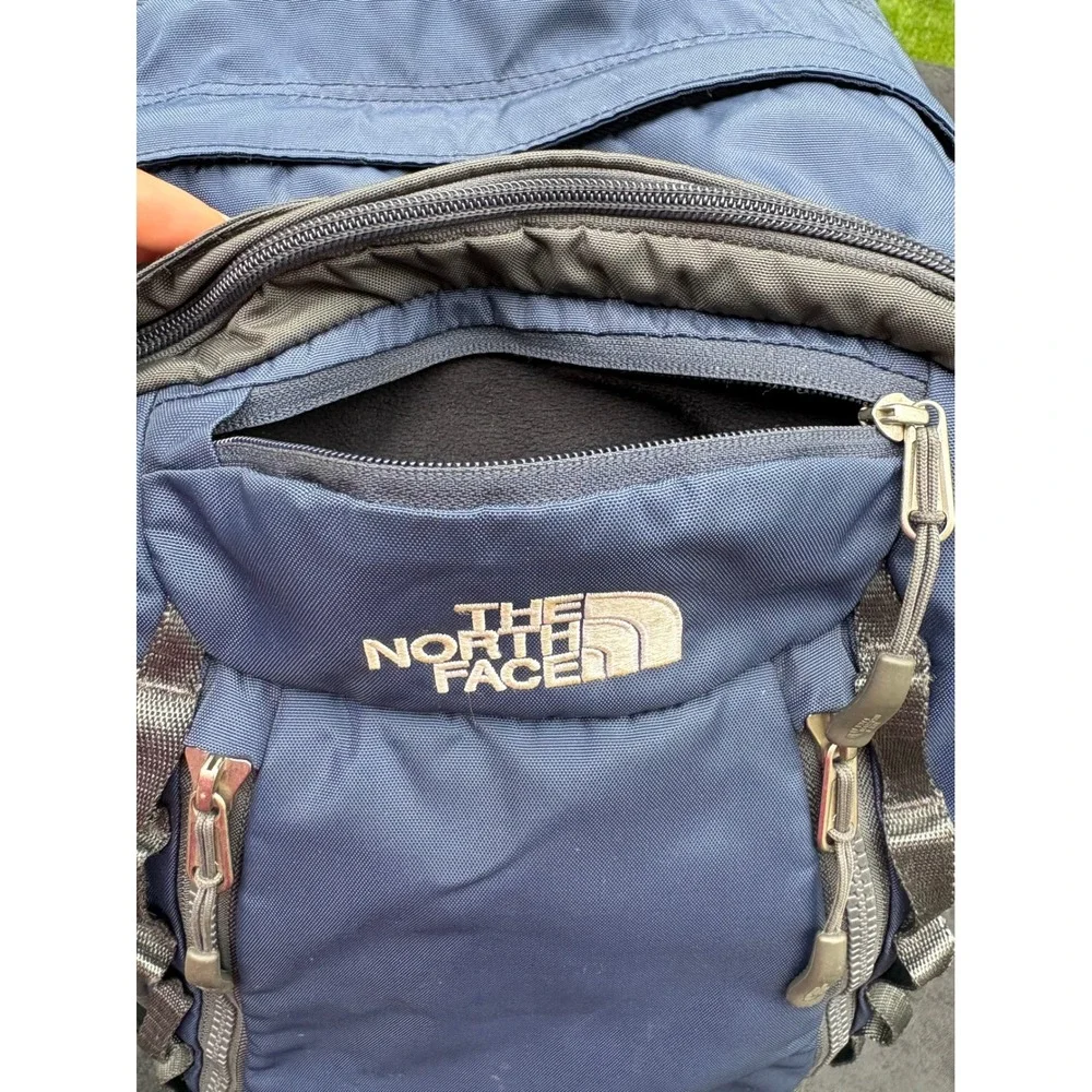 The North Face Router Transit Backpack Navy Blue Grey Laptop Travel Bag Mens